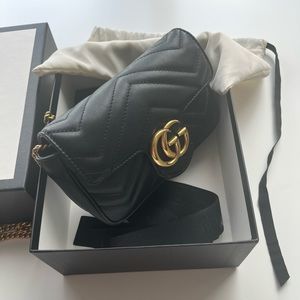 Gucci - GG Marmont Super Mini Bag
